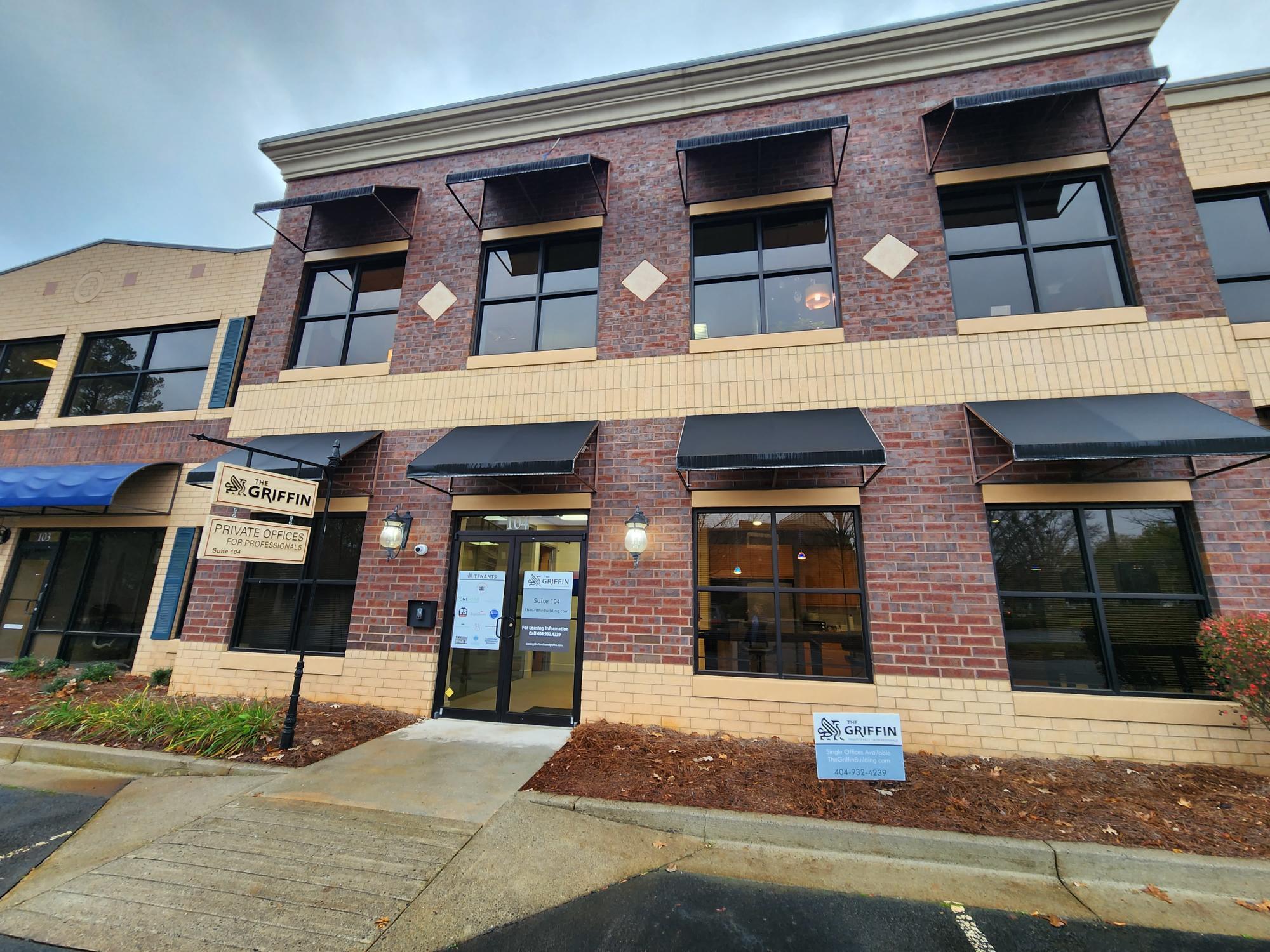 1880 W Oak Pky, Marietta, GA à louer Photo de l’immeuble– Image 1 sur 24