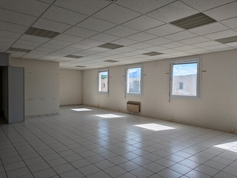 Bureau dans Grenoble à vendre - Photo intérieure – Image 1 sur 18