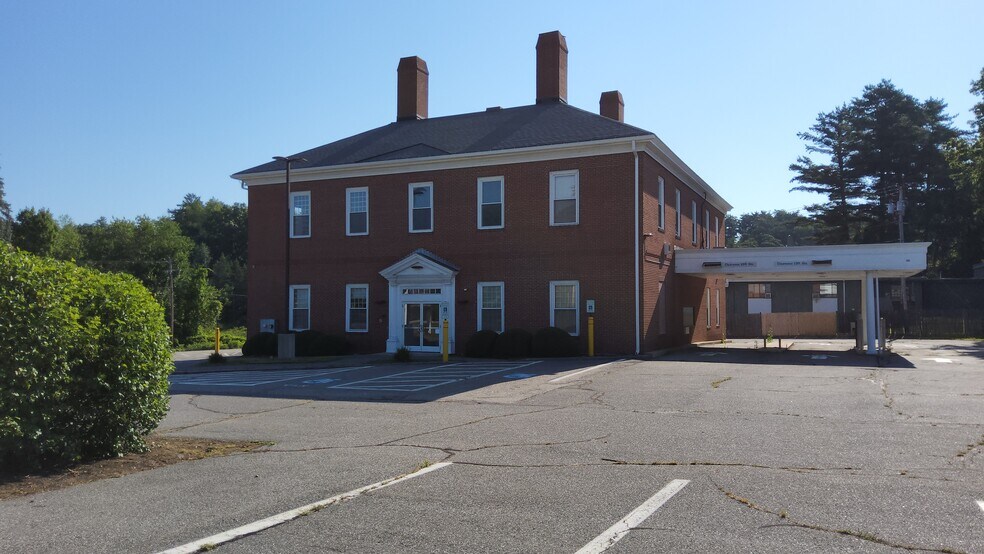 31 Plaistow Rd, Plaistow, NH à louer - Photo de l’immeuble – Image 2 sur 10