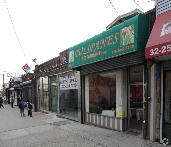 32-21-32-23 Junction Blvd, Flushing, NY à louer - Photo principale – Image 1 sur 2