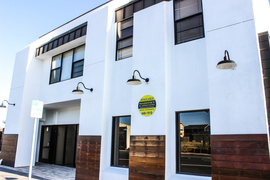 555 Broadway Ave, Seaside, CA à louer - Photo de l’immeuble – Image 3 sur 9