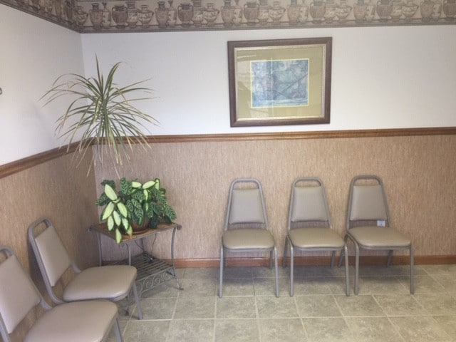934 Little Coal River Rd, Alum Creek, WV à louer - Hall d’entrée – Image 3 sur 13