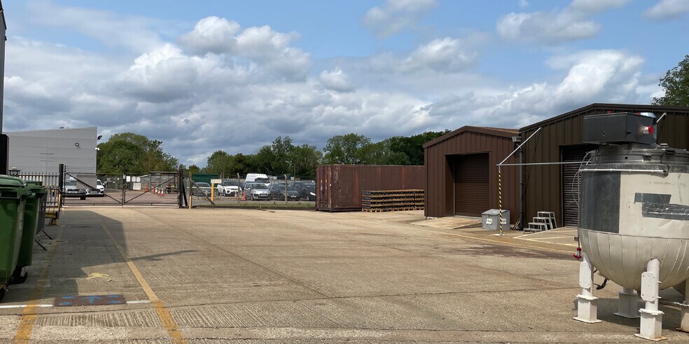 Shepherds Grove Industrial Estate, Bury St Edmunds à vendre - Photo de l’immeuble – Image 3 sur 9