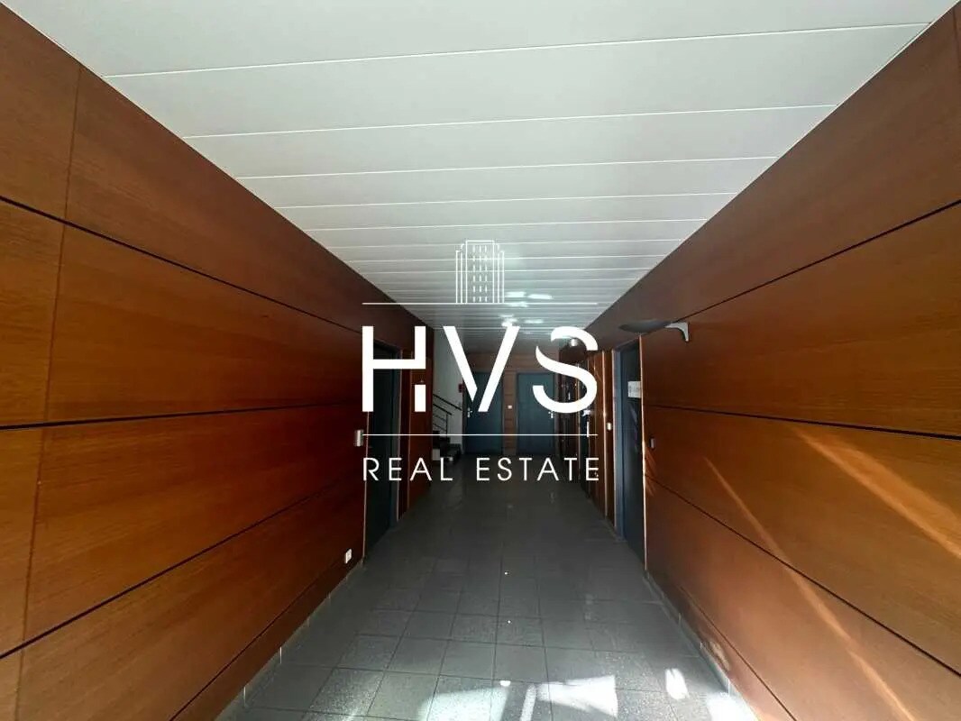 Bureau dans Aix-en-Provence à louer Hall d’entrée– Image 1 sur 7