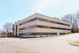 Plus de détails pour 10 Targeting Centre, Windsor, CT - Bureau à vendre
