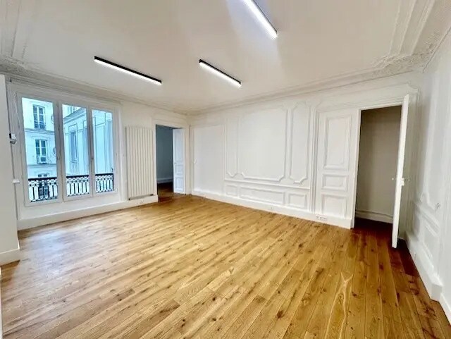 Bureau dans Paris à louer - Photo de l’immeuble – Image 3 sur 11