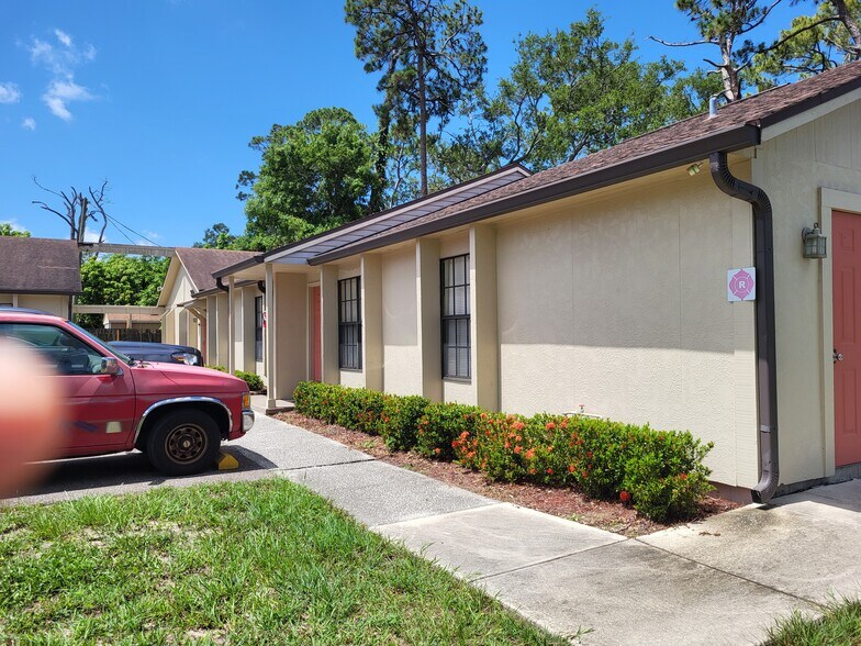 7756 62nd Way, Pinellas Park, FL à vendre - Photo de l’immeuble – Image 2 sur 6