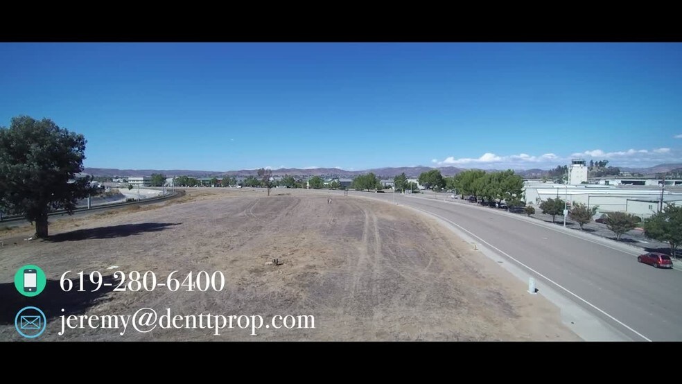 1920 N Marshall Ave, El Cajon, CA à louer - Vidéo sur l’annonce professionnelle – Image 2 sur 15