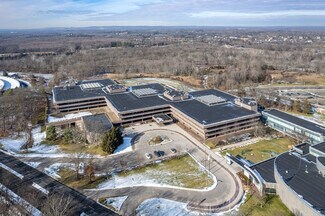 Plus de détails pour 900 US Highway 202/206, Bedminster, NJ - Bureau à vendre