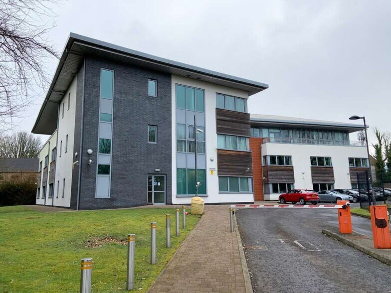 35 Limavady Rd, Londonderry à vendre - Photo de l’immeuble – Image 3 sur 3