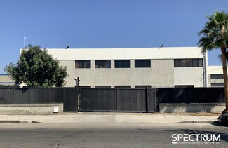 Plus de détails pour 15927-15929 Arminta St, Van Nuys, CA - Industriel/Logistique à louer
