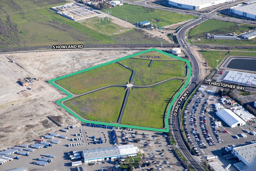 D'Arcy Pkwy & Christopher Way, Lathrop, CA à louer - Aérien – Image 2 sur 2