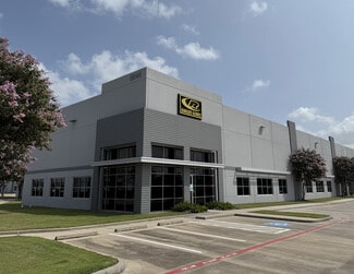 Plus de détails pour 8846 N Sam Houston Pky W, Houston, TX - Local d'activités à louer