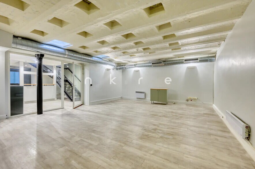 Bureau dans Paris à vendre - Photo de l’immeuble – Image 2 sur 12