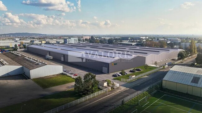 Plus de détails pour Industriel/Logistique à louer
