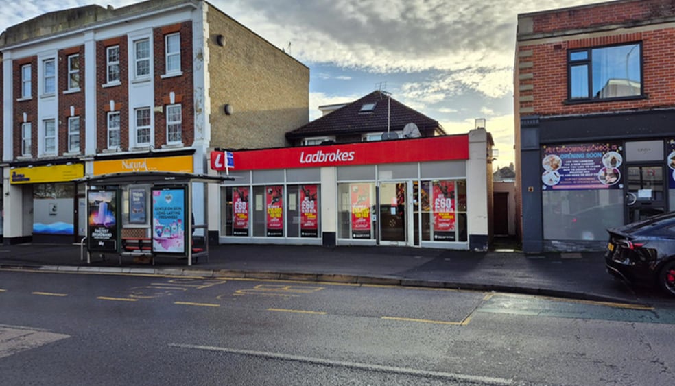 Christchurch Rd, Bournemouth à louer - Photo principale – Image 1 sur 15