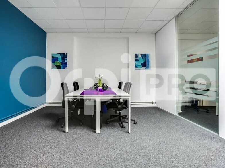 Bureau dans Bourg-la-Reine à louer - Photo de l’immeuble – Image 1 sur 12