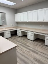 5601-5605 Virginia Pky, McKinney, TX à vendre Photo intérieure– Image 1 sur 8