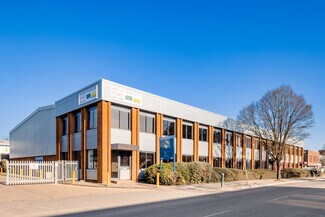 Plus de détails pour Pump Ln, Hayes - Industriel/Logistique à louer