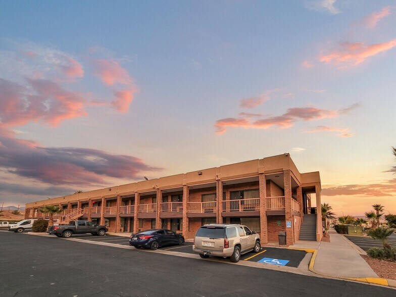 850 S Bluff St, St George, UT à vendre - Photo de l’immeuble – Image 3 sur 100