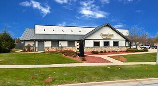 Plus de détails pour 5077 S 27th St, Greenfield, WI - Local commercial à vendre
