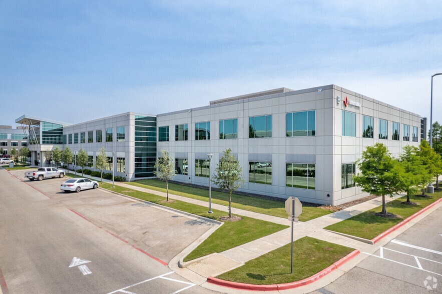 13620 Ranch Road 620 N, Austin, TX à louer - Photo de l’immeuble – Image 2 sur 5