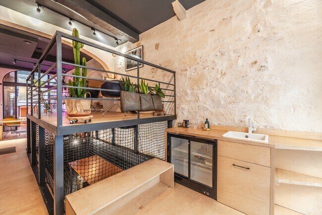 Plus de détails pour Bureau à vendre