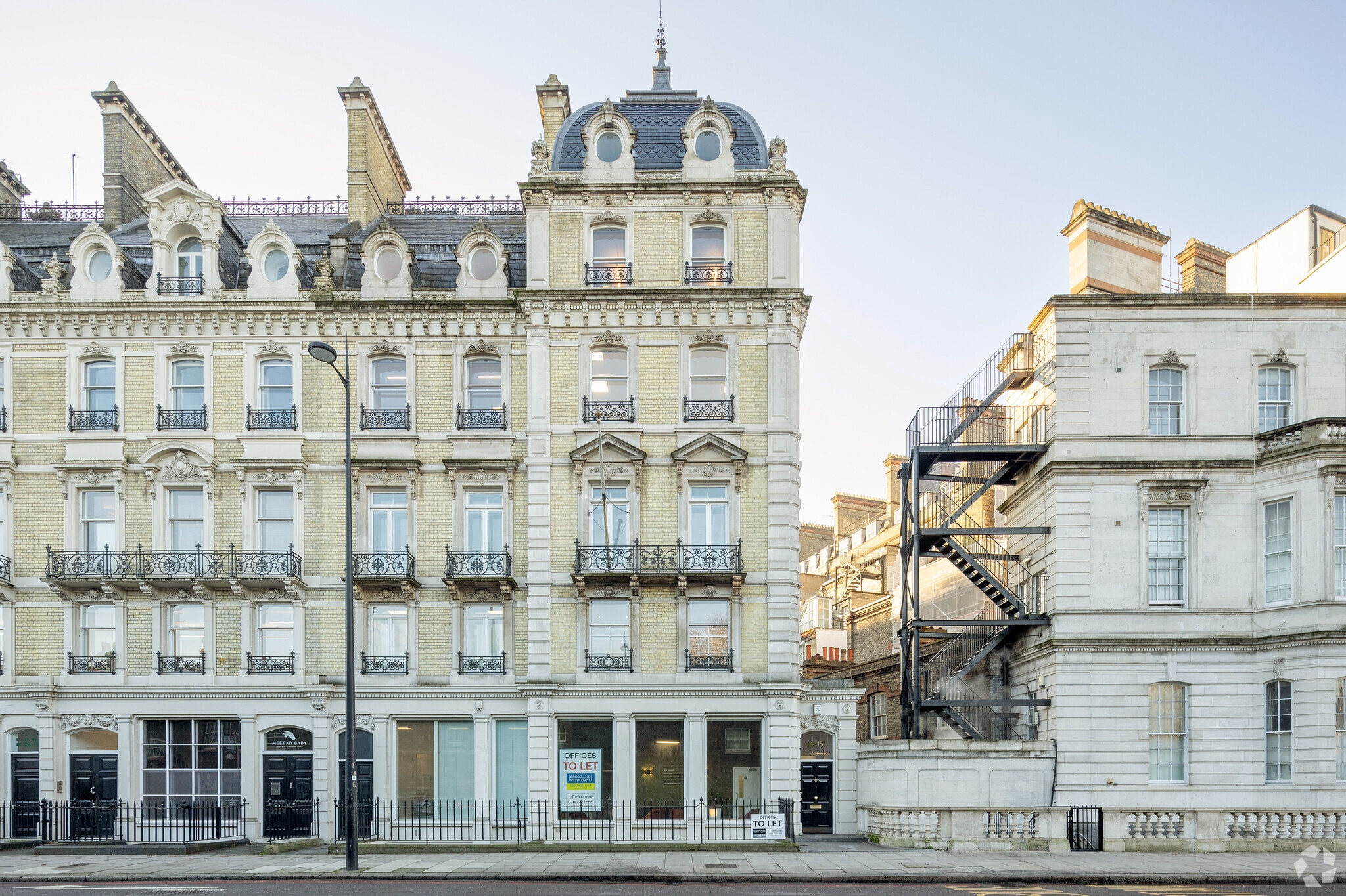 14-15 Lower Grosvenor Pl, Londres à louer Photo principale– Image 1 sur 3
