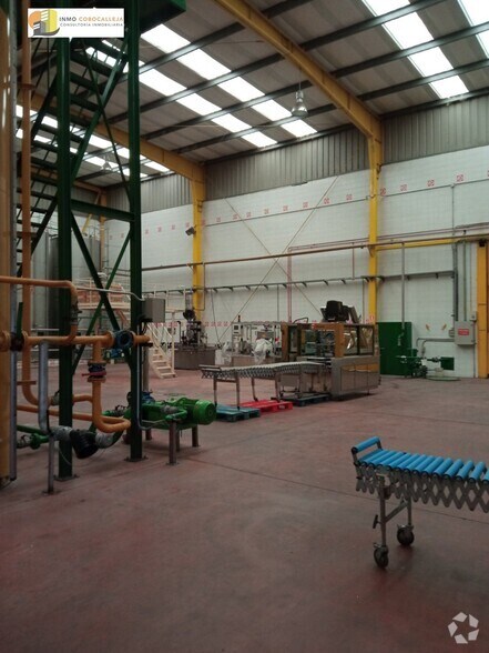 Industriel/Logistique dans Yuncos, Toledo à vendre - Photo de l’immeuble – Image 2 sur 8