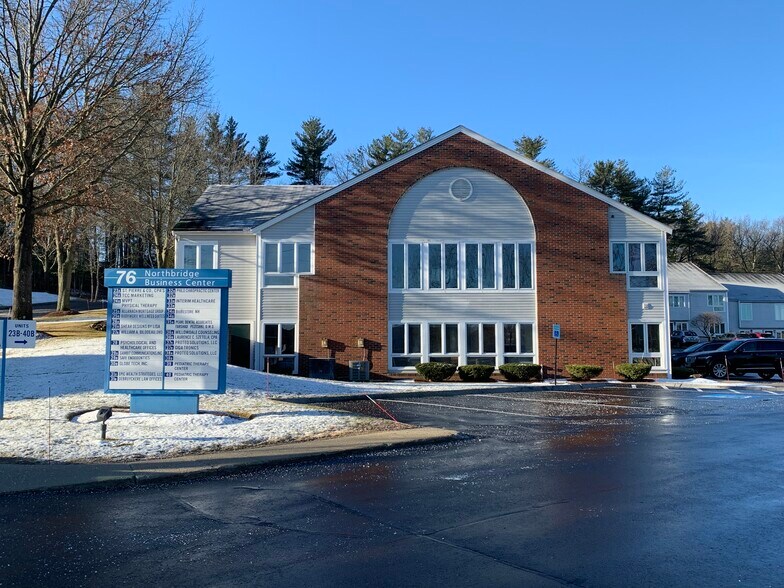 76 Northeastern Blvd, Nashua, NH à vendre - Photo principale – Image 1 sur 15