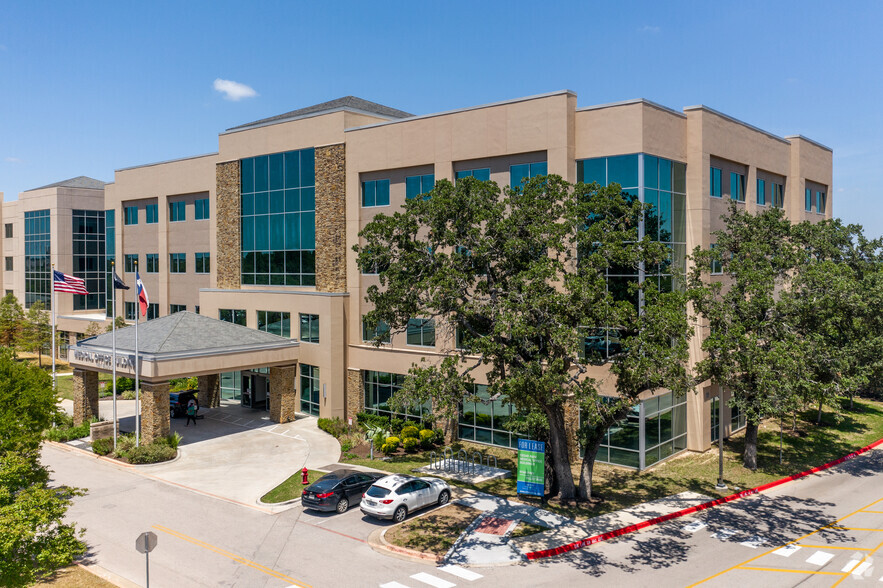 1401 Medical Pky, Cedar Park, TX à louer - Photo de l’immeuble – Image 1 sur 11