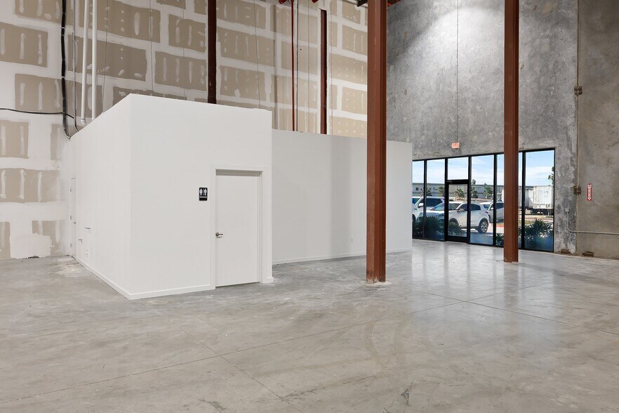 7917 S 23RD ST, McAllen, TX à louer - Photo intérieure – Image 2 sur 6