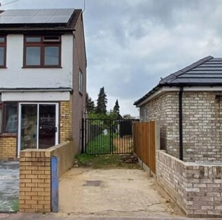 Plus de détails pour 67 Mayswood Gdns, Dagenham - Terrain à vendre