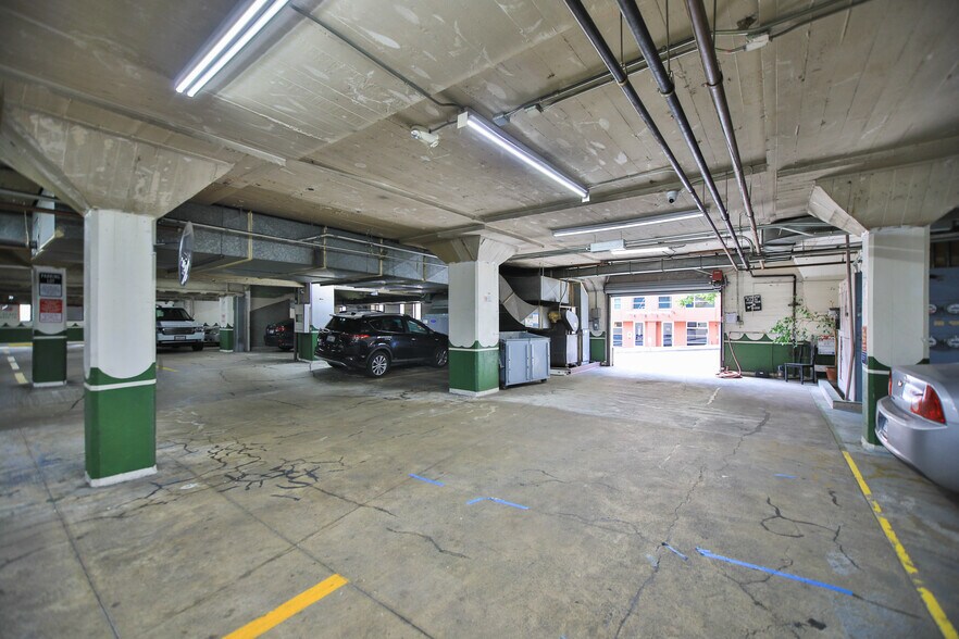 2001 Van Ness Ave, San Francisco, CA à louer - Photo intérieure – Image 3 sur 7
