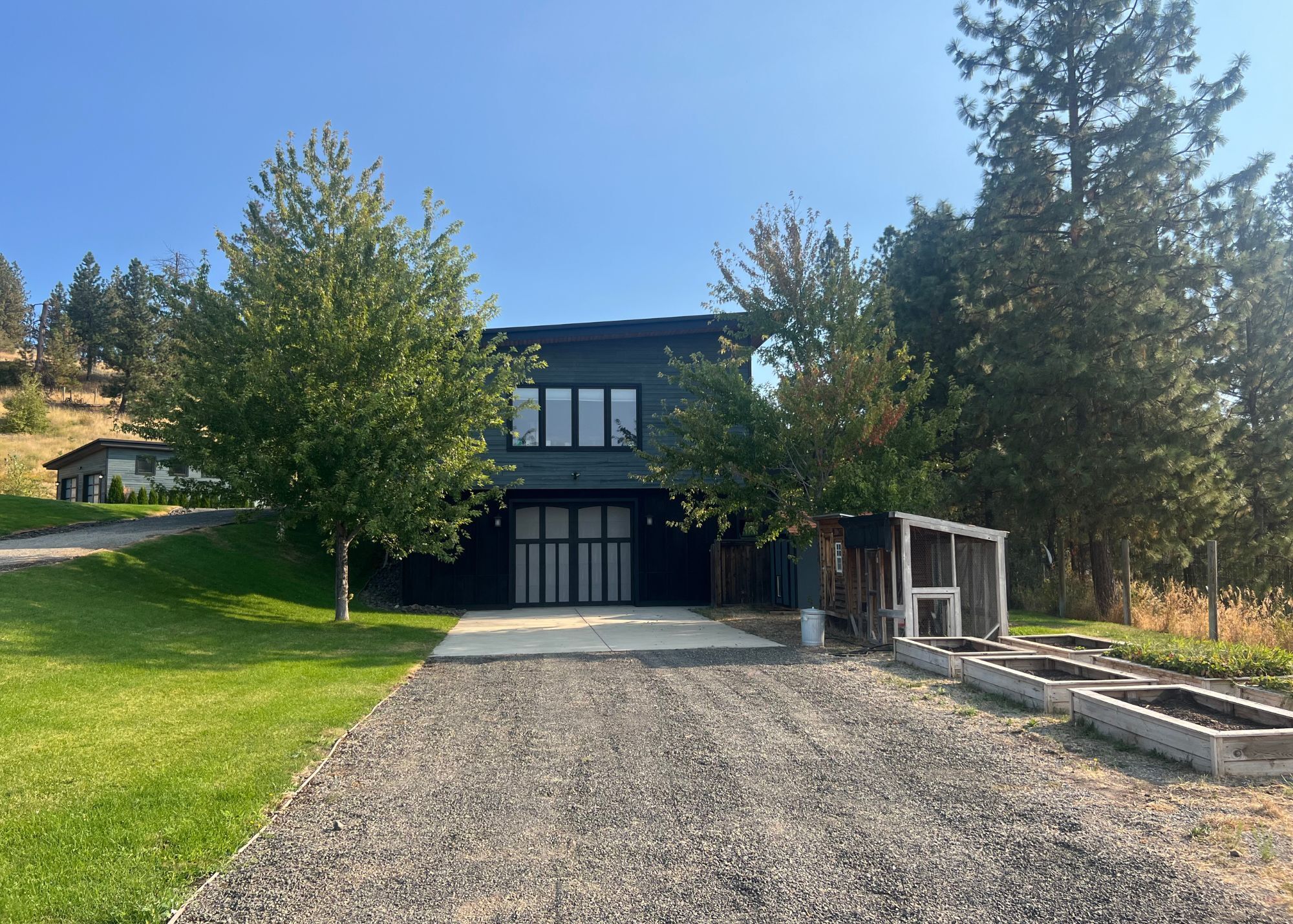 17323 N Lower Greenbluff Rd, Colbert, WA à vendre Photo principale– Image 1 sur 4