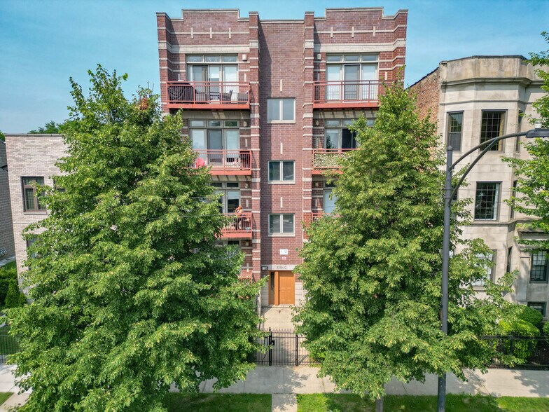 4930-4932 S Indiana Ave, Chicago, IL à vendre - Photo de l’immeuble – Image 2 sur 6