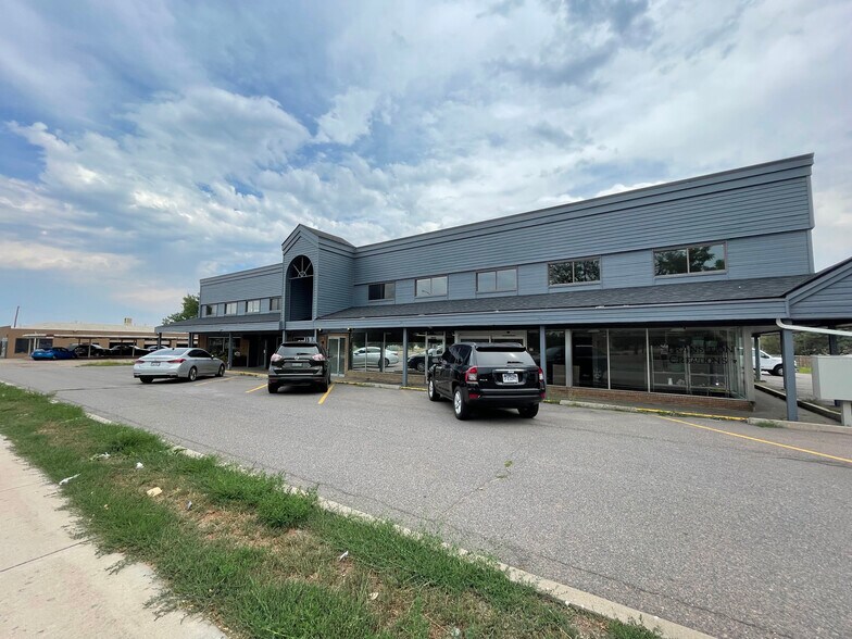 8646 W Colfax Ave, Lakewood, CO à louer - Photo de l’immeuble – Image 3 sur 42
