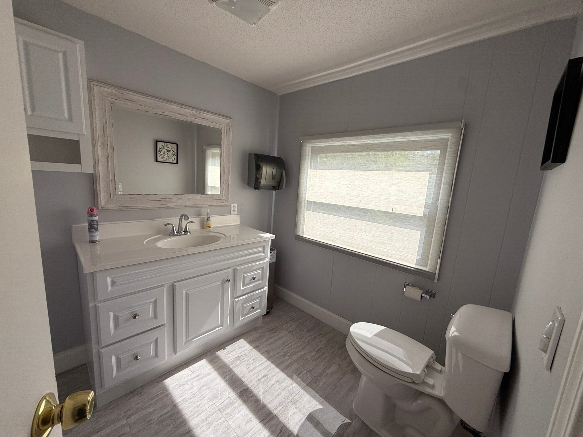 859 Washington St, Easton, MA à louer Photo intérieure– Image 1 sur 11