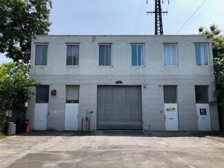 Plus de détails pour 81 N Forest Ave, Rockville Centre, NY - Industriel/Logistique à louer