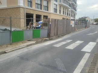 Plus de détails pour Local commercial à louer
