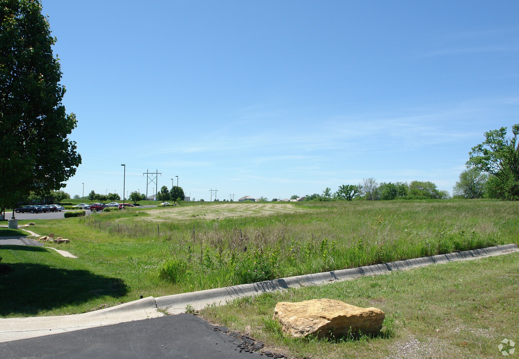4930 Corporate Centre Dr, Lawrence, KS à louer Photo principale– Image 1 sur 3