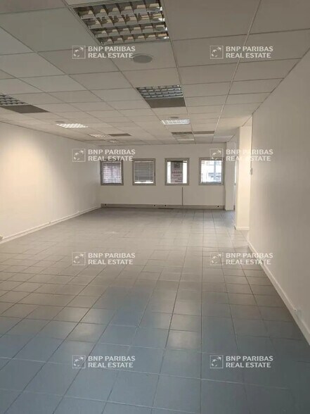 23 Avenue Doyen Louis Weil, Grenoble à louer - Photo intérieure – Image 2 sur 7