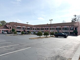 Plus de détails pour 3706 Mercer University Dr, Macon-Bibb, GA - Local commercial à louer