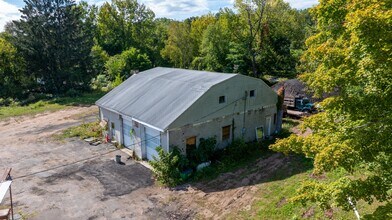 985 Hartford Tpke, Vernon, CT à louer Photo intérieure– Image 1 sur 13