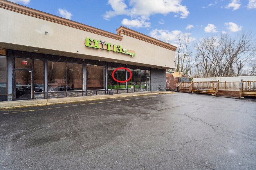 1547 Arthur Kill Rd, Staten Island, NY à louer - Photo principale – Image 1 sur 10