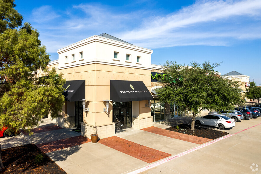 3000 Grapevine Mills Pkwy, Grapevine, TX à louer - Photo de l’immeuble – Image 2 sur 5
