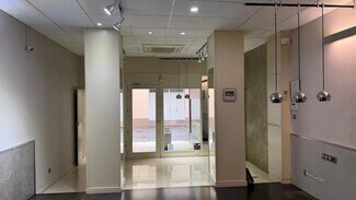 Plus de détails pour Local commercial à louer