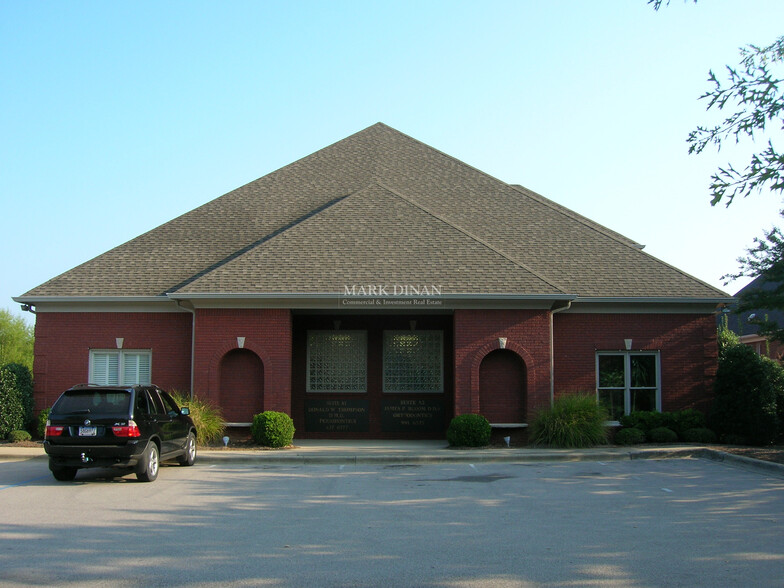2224 Cahaba Valley Dr, Birmingham, AL à louer - Photo de l’immeuble – Image 2 sur 16