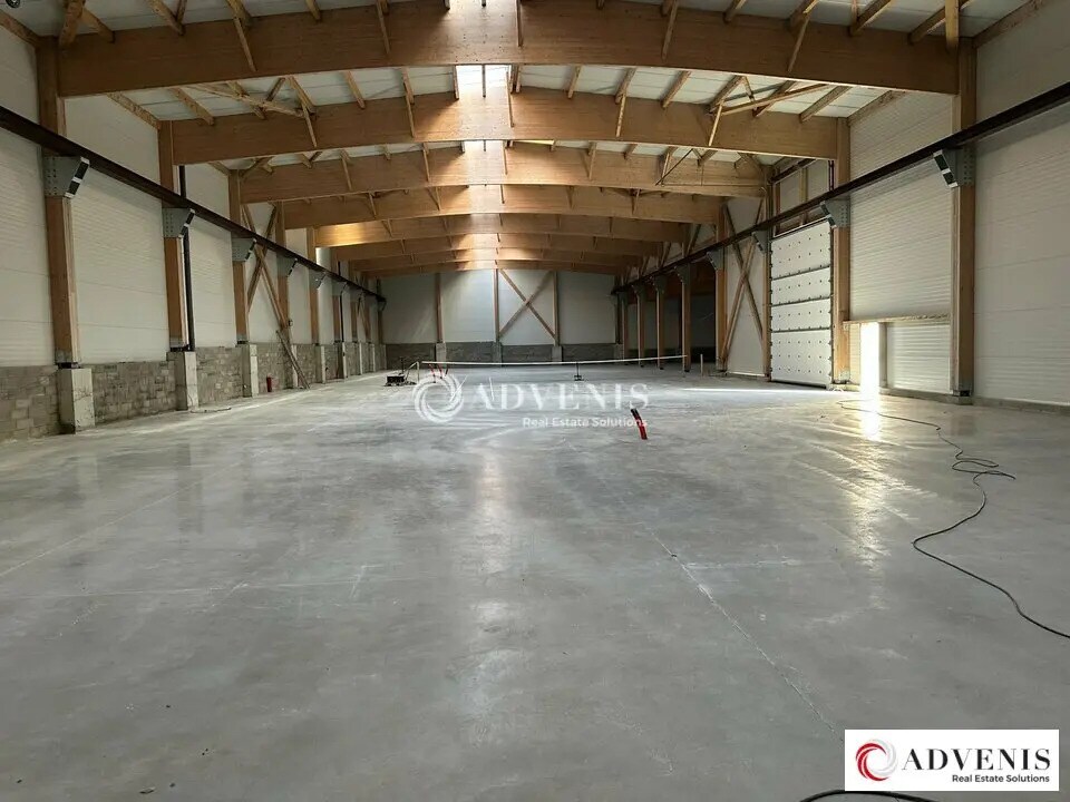 Local d'activités dans Bassens à vendre Photo de l’immeuble– Image 1 sur 10