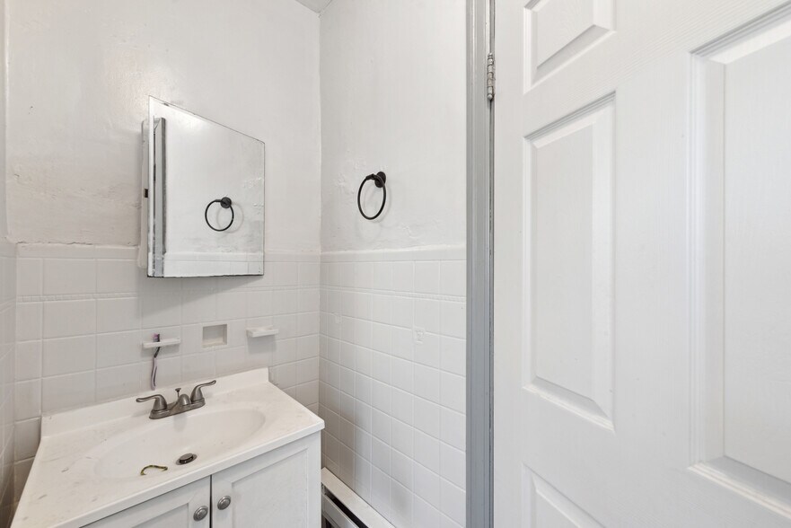 2340 Harrison Ave, Cincinnati, OH à vendre - Photo de l’immeuble – Image 3 sur 37